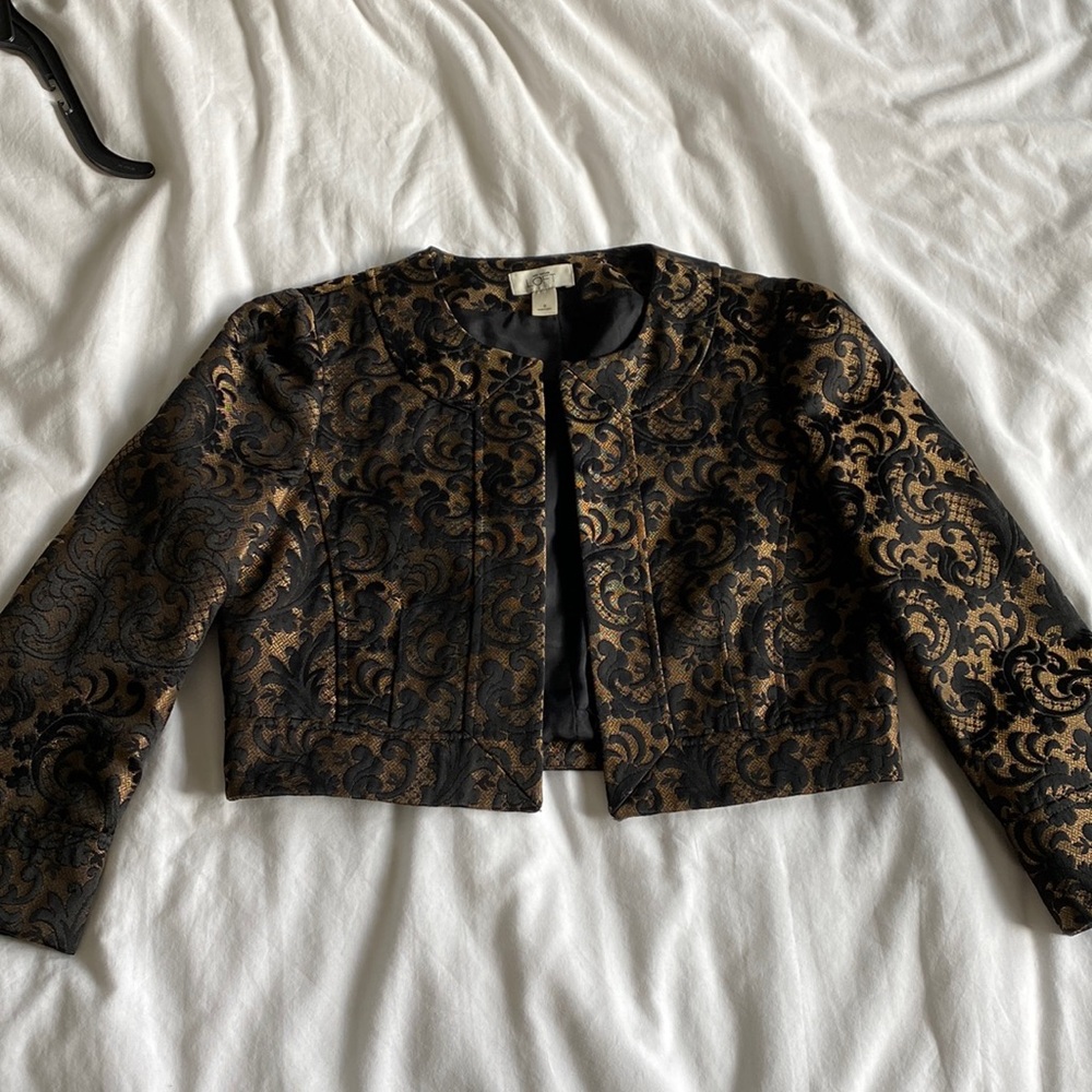 Gold & Black cropped jacket size 8